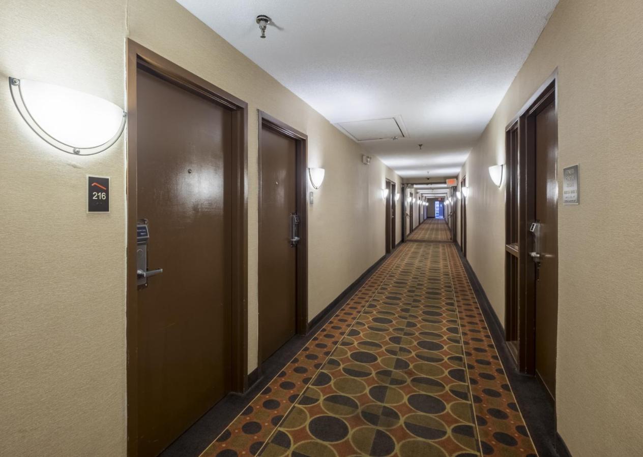 Red Roof Inn & Suites Cincinnati North-Mason Exterior foto